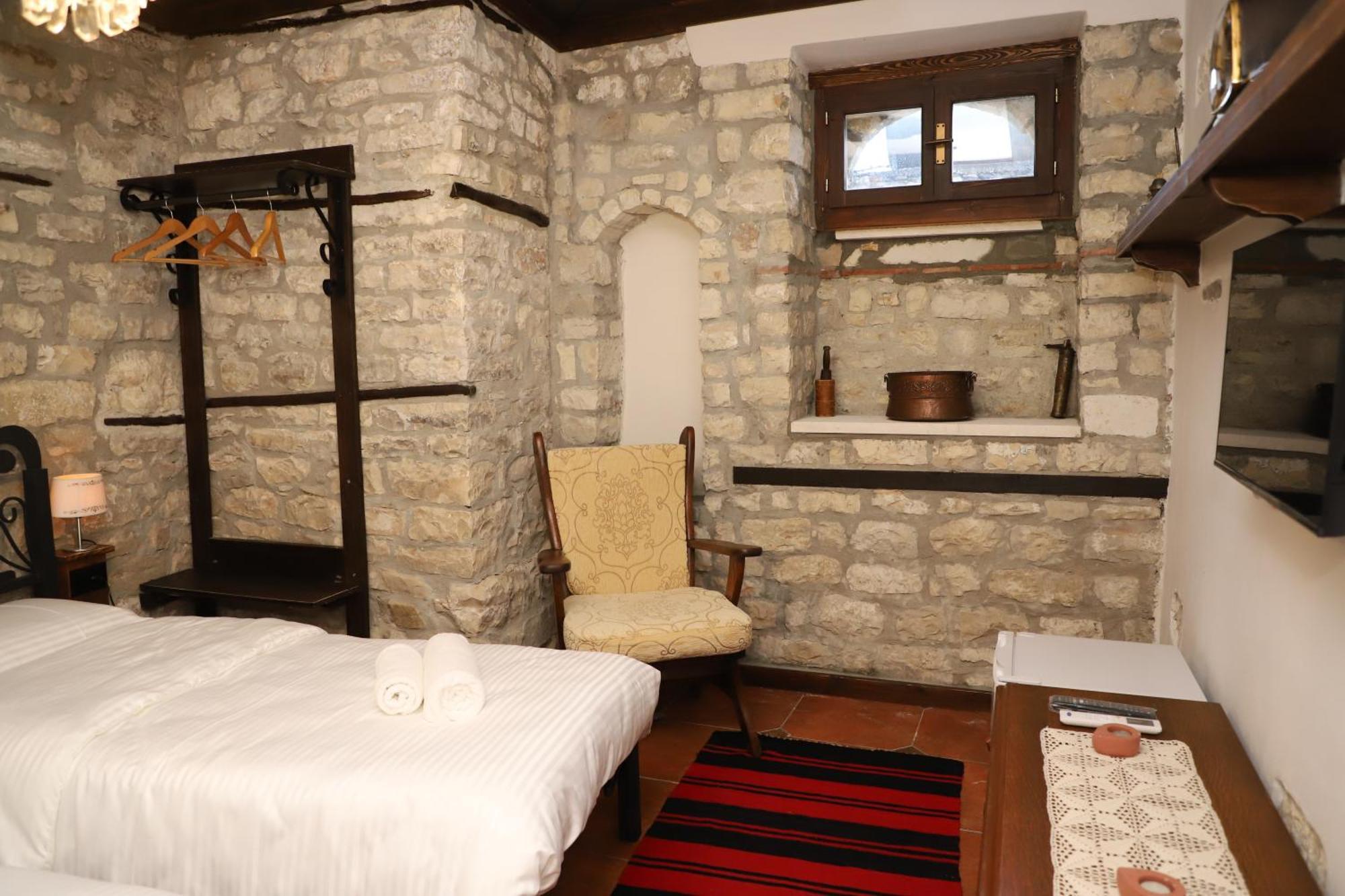 Vila Art Berat Castle Ngoại thất bức ảnh