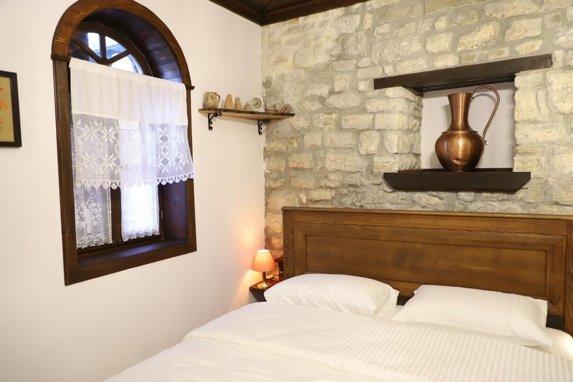 Vila Art Berat Castle Ngoại thất bức ảnh