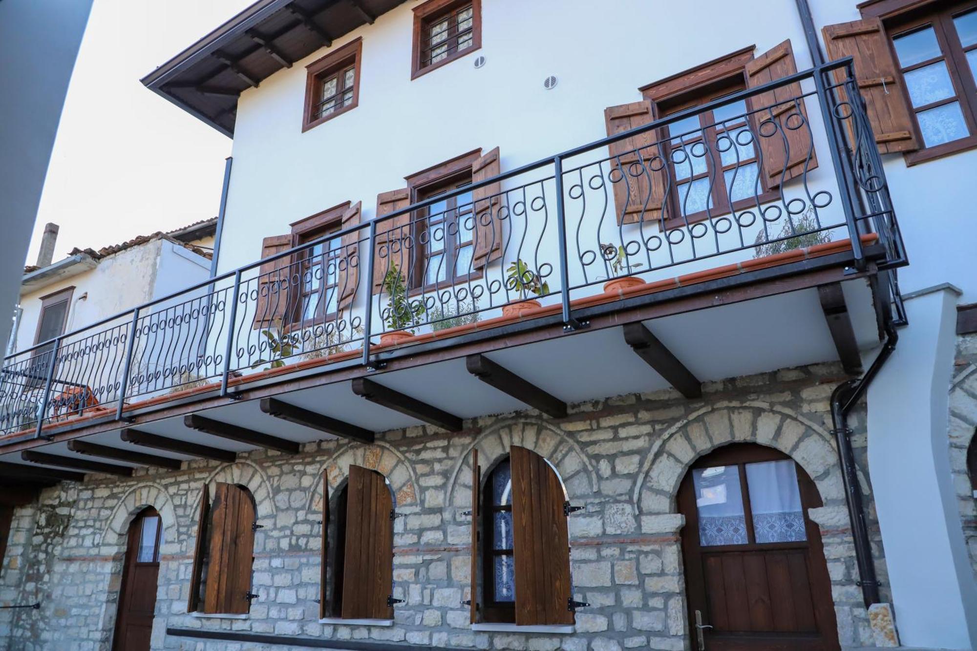 Vila Art Berat Castle Ngoại thất bức ảnh